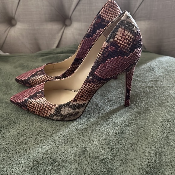 🍂Jessica Simpson snake skin heels - Picture 2 of 3